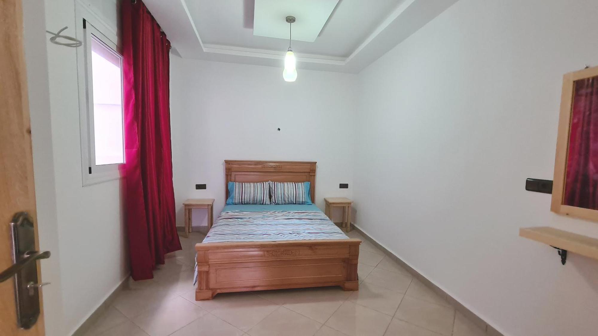 Enjoy Your Vacation Here, 1 Min To The Beach, Only For Families !! Martil Room photo